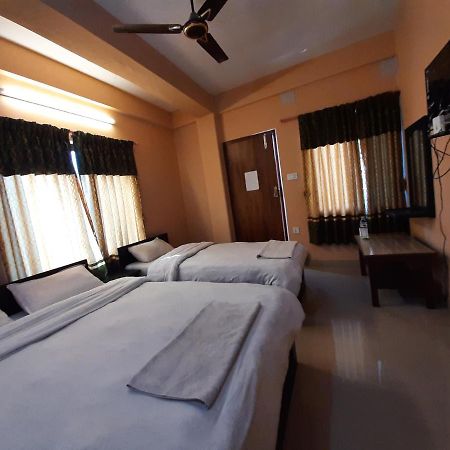 Hotel Eagle Zone Pokhara Dış mekan fotoğraf