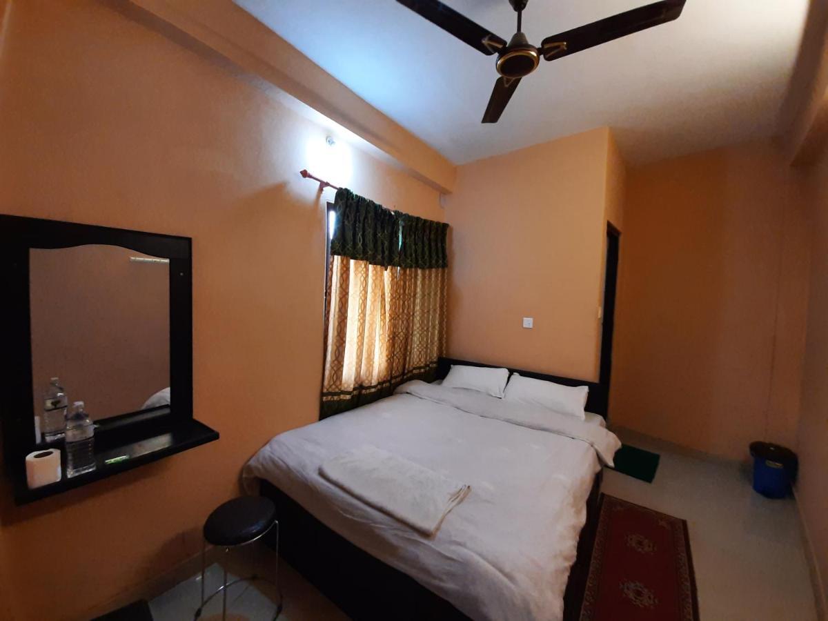 Hotel Eagle Zone Pokhara Dış mekan fotoğraf
