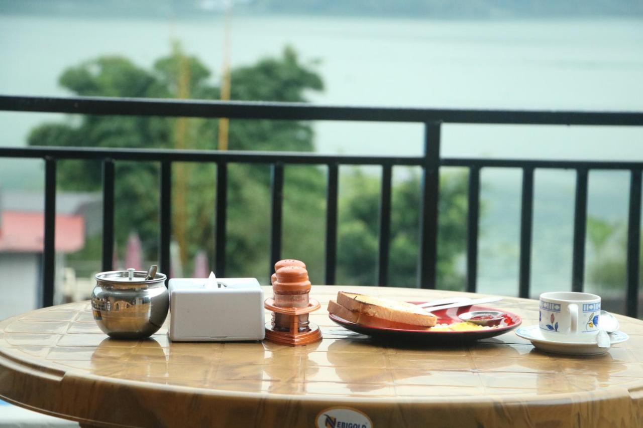 Hotel Eagle Zone Pokhara Dış mekan fotoğraf