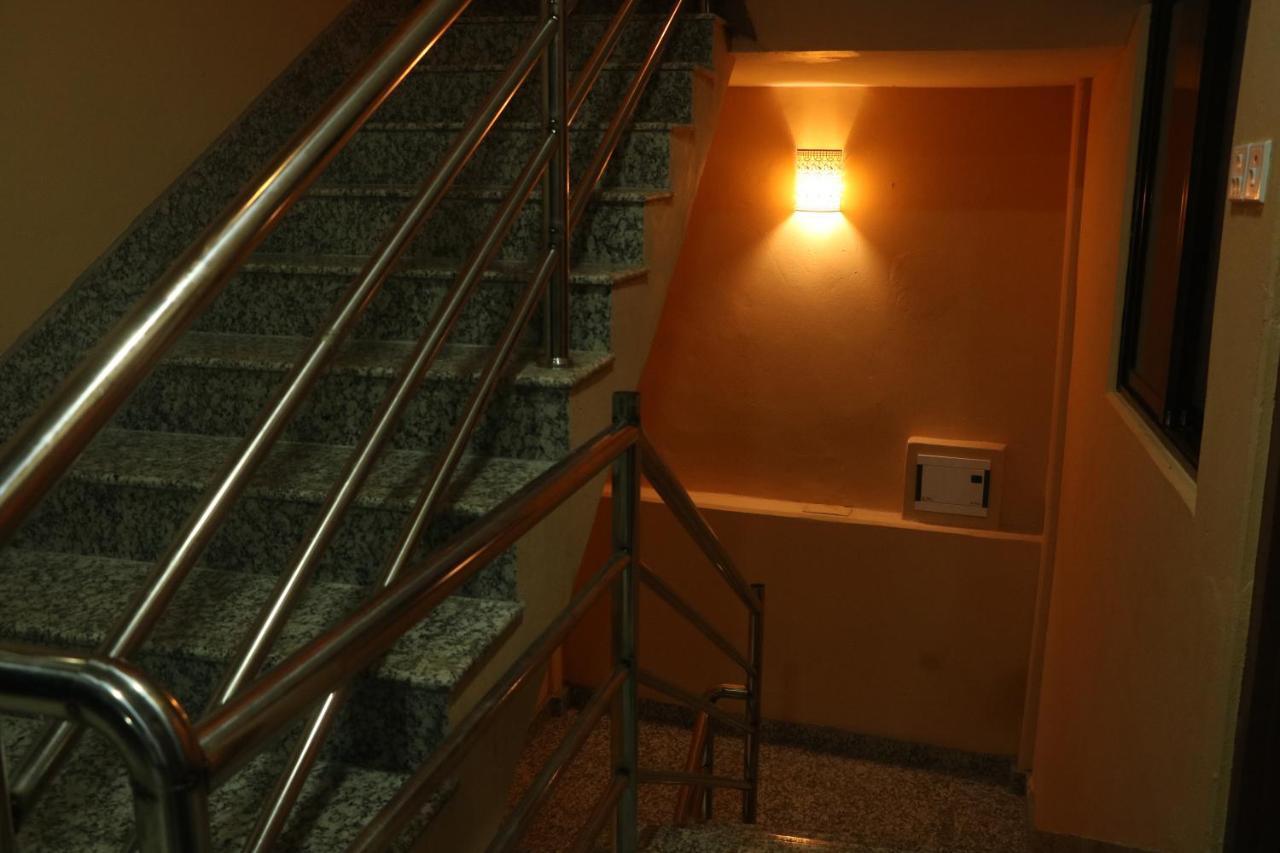 Hotel Eagle Zone Pokhara Dış mekan fotoğraf